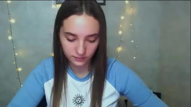 Image 10 of alicesexyy_ Stream on Chaturbate on 1 month ago