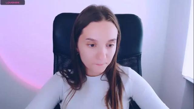 Image 6 of alicesexyy_ Stream on Chaturbate on 19 days ago