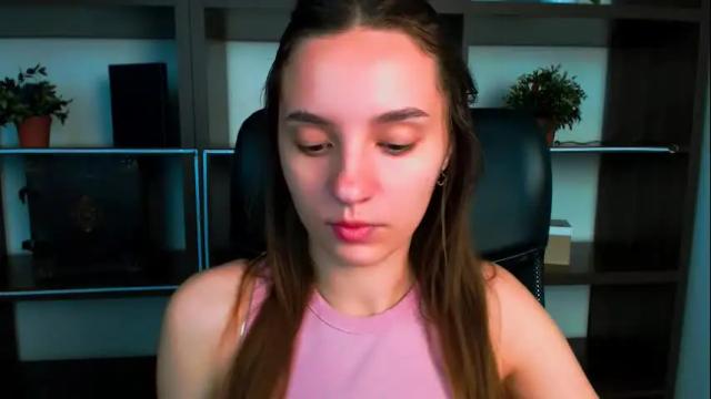 Image 2 of alicesexyy_ Stream on Chaturbate on 15 days ago