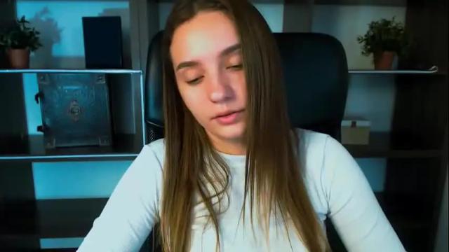 Image 10 of alicesexyy_ Stream on Chaturbate on 4 months ago