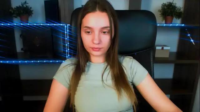 Image 10 of alicesexyy_ Stream on Chaturbate on 3 months ago