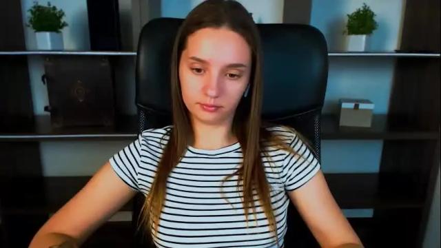 Image 6 of alicesexyy_ Stream on Chaturbate on 3 months ago