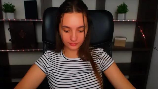 Image 11 of alicesexyy_ Stream on Chaturbate on 3 months ago