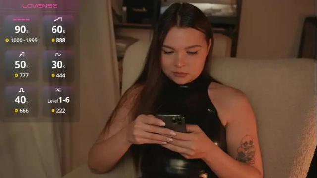 Image 2 of alicesweetlove Stream on Chaturbate on 3 days ago