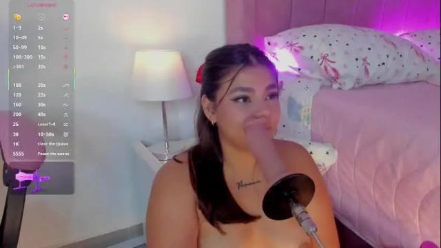 Image 2 of alicethunder_ Stream on Chaturbate on 2 months ago