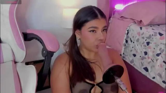 Thumbnail 2, alicethunder_'s Stream at Chaturbate, 2 months ago