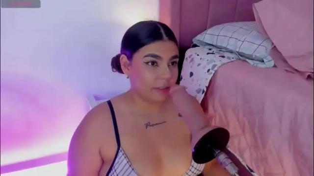 Thumbnail 1, alicethunder_'s Stream at Chaturbate, 2 months ago