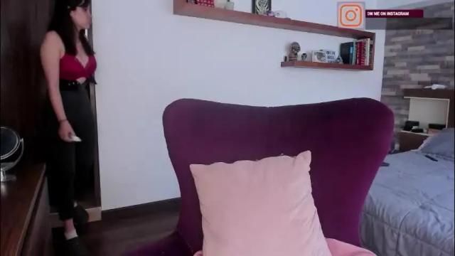 Image 3 of alicewillow Stream on Chaturbate on 1 month ago