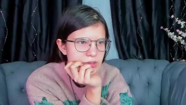 Thumbnail 1, alicewool's Stream at Chaturbate, 21 months ago