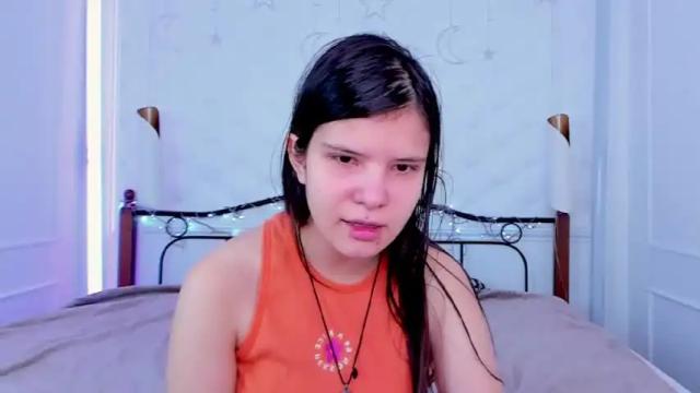 Image 10 of alicewool Stream on Chaturbate on 21 months ago