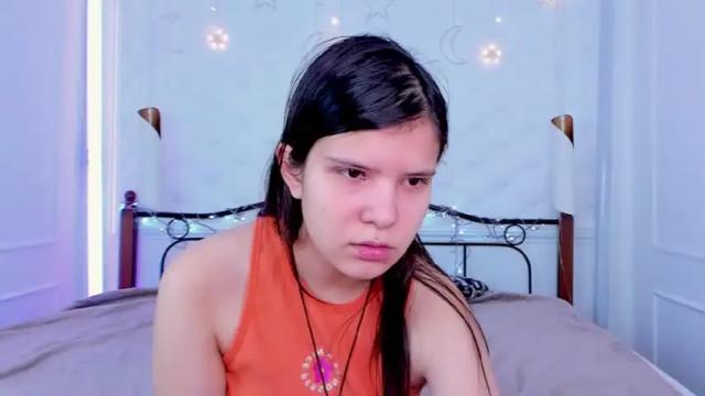 Image 11 of alicewool Stream on Chaturbate on 21 months ago