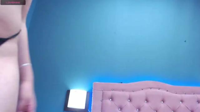 Image 4 of aliceyouth18 Stream on Chaturbate on 22 months ago