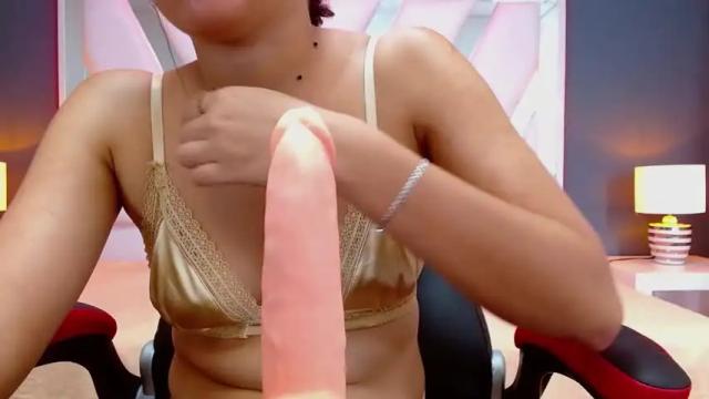 Image 2 of aliceyouth18 Stream on Chaturbate on 22 months ago