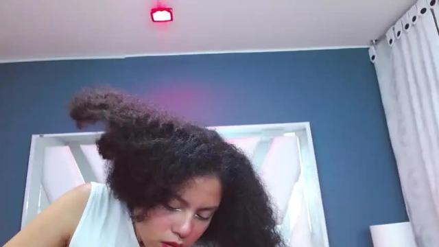 Image 7 of aliceyouth18 Stream on Chaturbate on 22 months ago