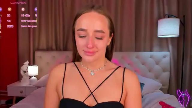 Image 12 of alicia_edwards Stream on Chaturbate on 1 month ago