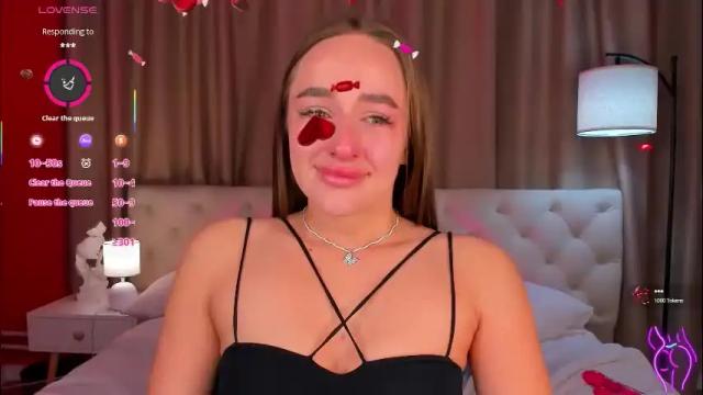 Image 8 of alicia_edwards Stream on Chaturbate on 1 month ago