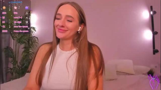 Image 3 of alicia_edwards Stream on Chaturbate on 1 month ago