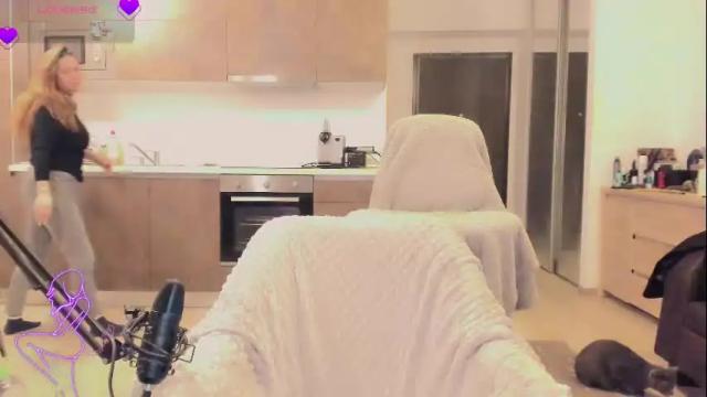 Image 4 of alicia_kitten Stream on Chaturbate on 1 month ago
