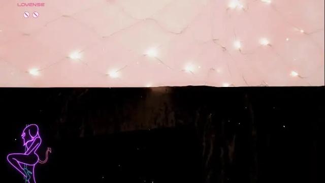 Image 3 of alicia_kitten Stream on Chaturbate on 3 months ago