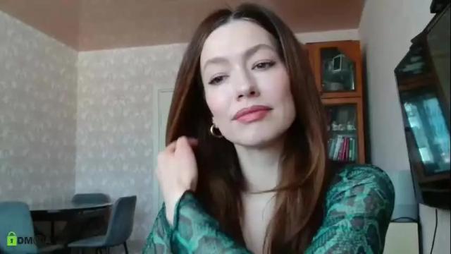 Image 2 of alicia_savory Stream on Chaturbate on 2 months ago