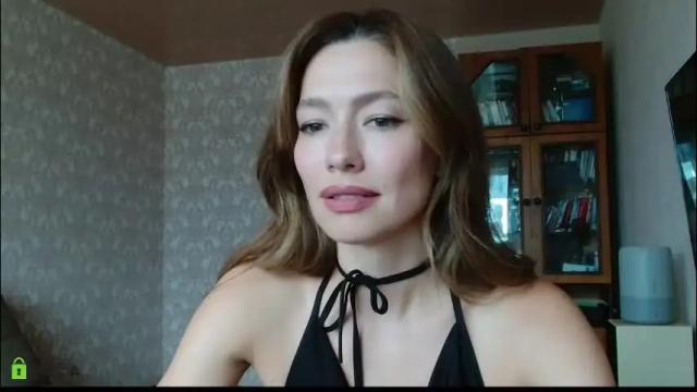 Image 2 of alicia_savory Stream on Chaturbate on 2 months ago