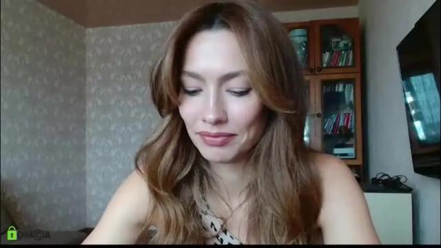 Image 2 of alicia_savory Stream on Chaturbate on 2 months ago