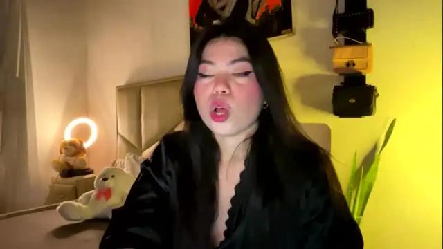 Image 3 of aliciabiden Stream on Chaturbate on 1 month ago