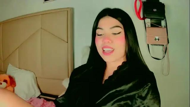 Image 10 of aliciabiden Stream on Chaturbate on 1 day ago