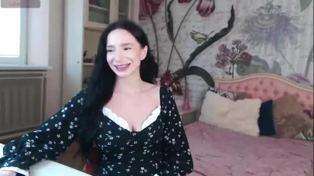 Image 2 of aliciabow Stream on Chaturbate on 22 days ago