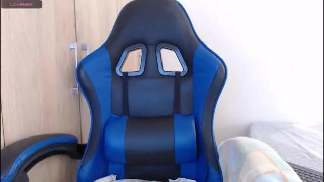 Image 2 of aliciaking_ Stream on Chaturbate on 2 months ago