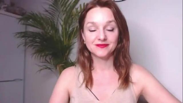 Image 10 of alicialux Stream on Chaturbate on 1 month ago