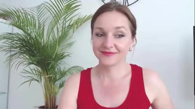 Image 11 of alicialux Stream on Chaturbate on 25 days ago
