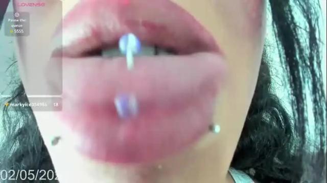 Image 2 of aliciamoorex Stream on Chaturbate on 1 month ago