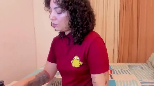 Image 8 of aliciapalmer19 Stream on Chaturbate on 2 months ago