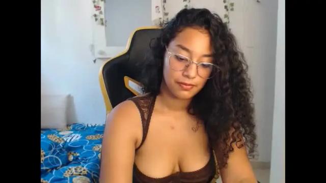 Image 8 of alicie_ebony1 Stream on Chaturbate on 1 month ago