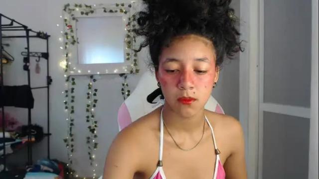Image 2 of alicie_sexy_hot_20 Stream on Chaturbate on 14 days ago