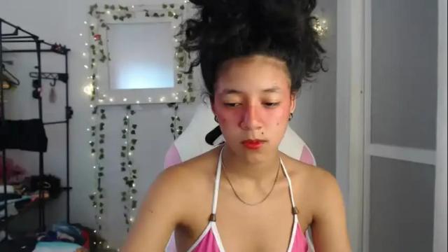 Image 3 of alicie_sexy_hot_20 Stream on Chaturbate on 14 days ago