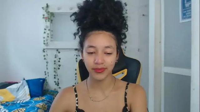 Image 8 of alicie_sexy_hot_20 Stream on Chaturbate on 1 month ago