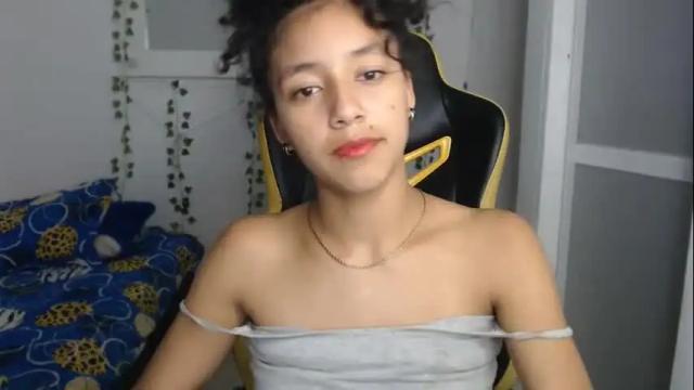 Image 6 of alicie_sexy_hot_20 Stream on Chaturbate on 17 days ago
