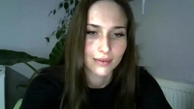 Image 12 of alicijaalissaja Stream on Chaturbate on 19 months ago