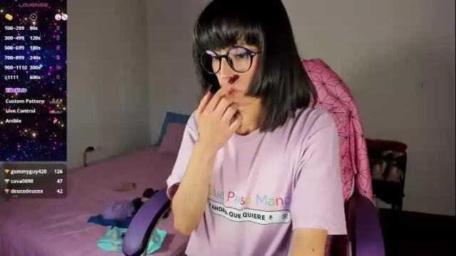 Image 11 of alien_universe Stream on Chaturbate on 3 months ago