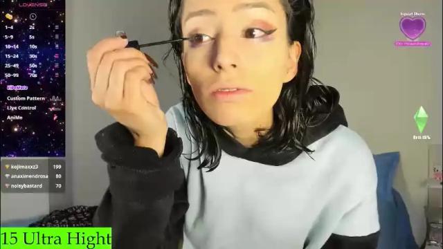 Image 3 of alien_universe Stream on Chaturbate on 2 months ago