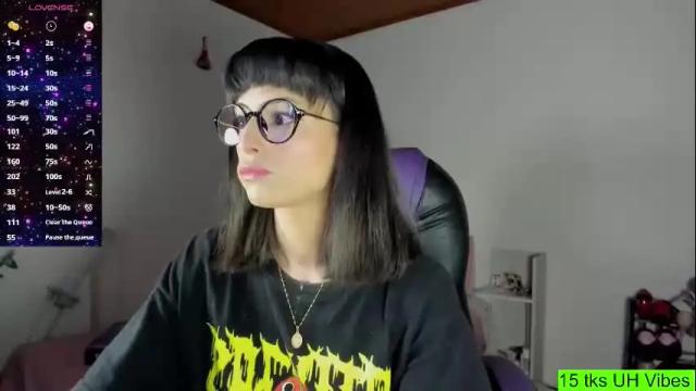 Image 2 of alien_universe Stream on Chaturbate on 1 month ago
