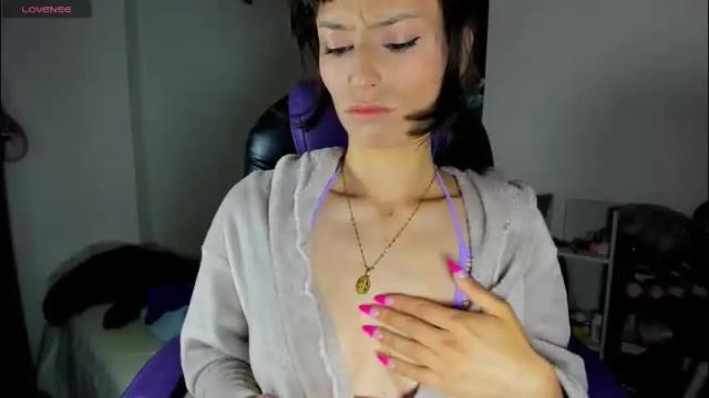 Image 4 of alien_universe Stream on Chaturbate on 1 month ago