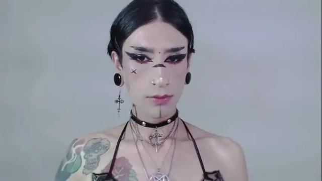 Image 3 of alienexxx Stream on Chaturbate on 26 days ago