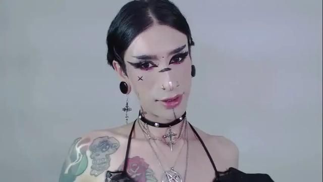 Image 4 of alienexxx Stream on Chaturbate on 26 days ago