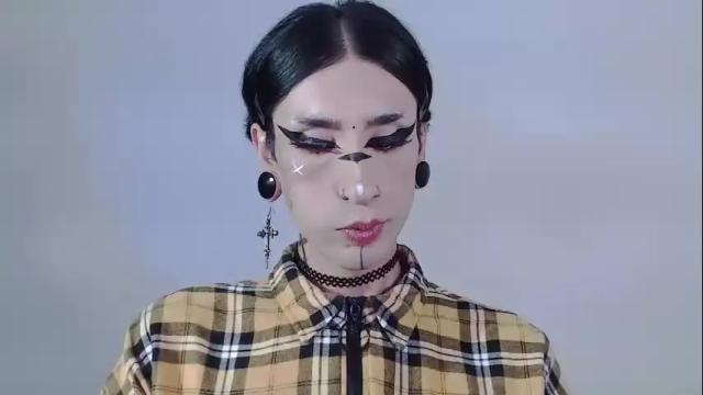 Image 3 of alienexxx Stream on Chaturbate on 21 days ago