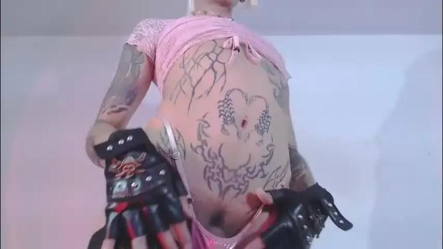 Image 2 of alienexxx Stream on Chaturbate on 26 days ago