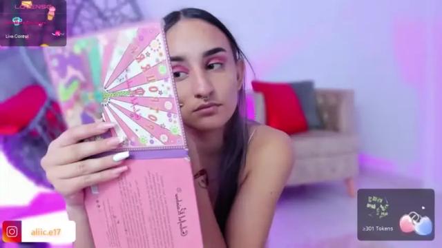 Thumbnail 2, aliice18's Stream at Chaturbate, 15 months ago