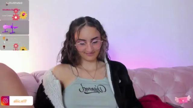 Thumbnail 2, aliice18's Stream at Chaturbate, 13 months ago